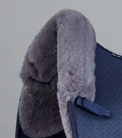 Close Contact Airtechnology Shockproof Wool Saddle Pad - Dressage Square 4 Close Contact Airtechnology Shockproof Wool Saddle Pad - Dressage Square -Premier Equine Store Close Contact Airtechnology Shockproof European Merino Wool Half Lined Dressage Square Navy 3