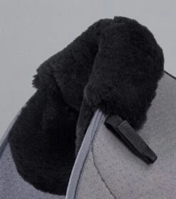 Close Contact Airtechnology Shockproof Wool Saddle Pad - GP/Jump Square 4 Close Contact Airtechnology Shockproof Wool Saddle Pad - GP/Jump Square -Premier Equine Store Close Contact Airtechnology Shockproof European Merino Wool Half Lined GPJump Square Grey 3