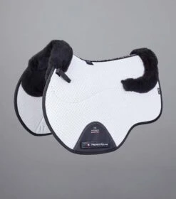 Close Contact Airtechnology Shockproof Wool Saddle Pad - GP/Jump Square 14 Close Contact Airtechnology Shockproof Wool Saddle Pad - GP/Jump Square -Premier Equine Store Close Contact Airtechnology Shockproof European Merino Wool Half Lined GPJump Square White Black Wool 1