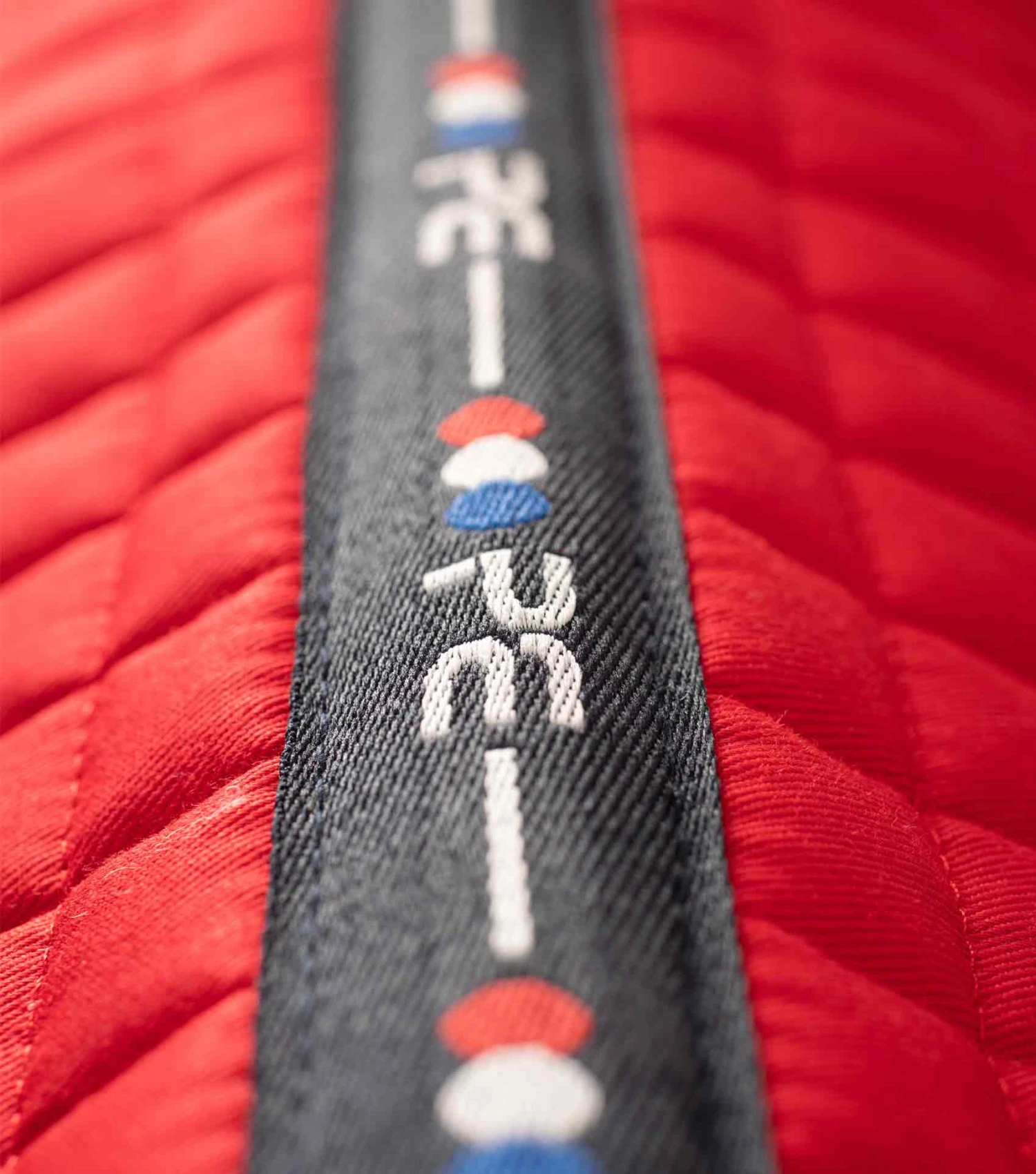 Close Contact European Cotton Saddle Pad - GP/Jump Square Close Contact European Cotton Saddle Pad - GP/Jump Square -Premier Equine Store Close Contact European Cotton GPJump Square Red 6