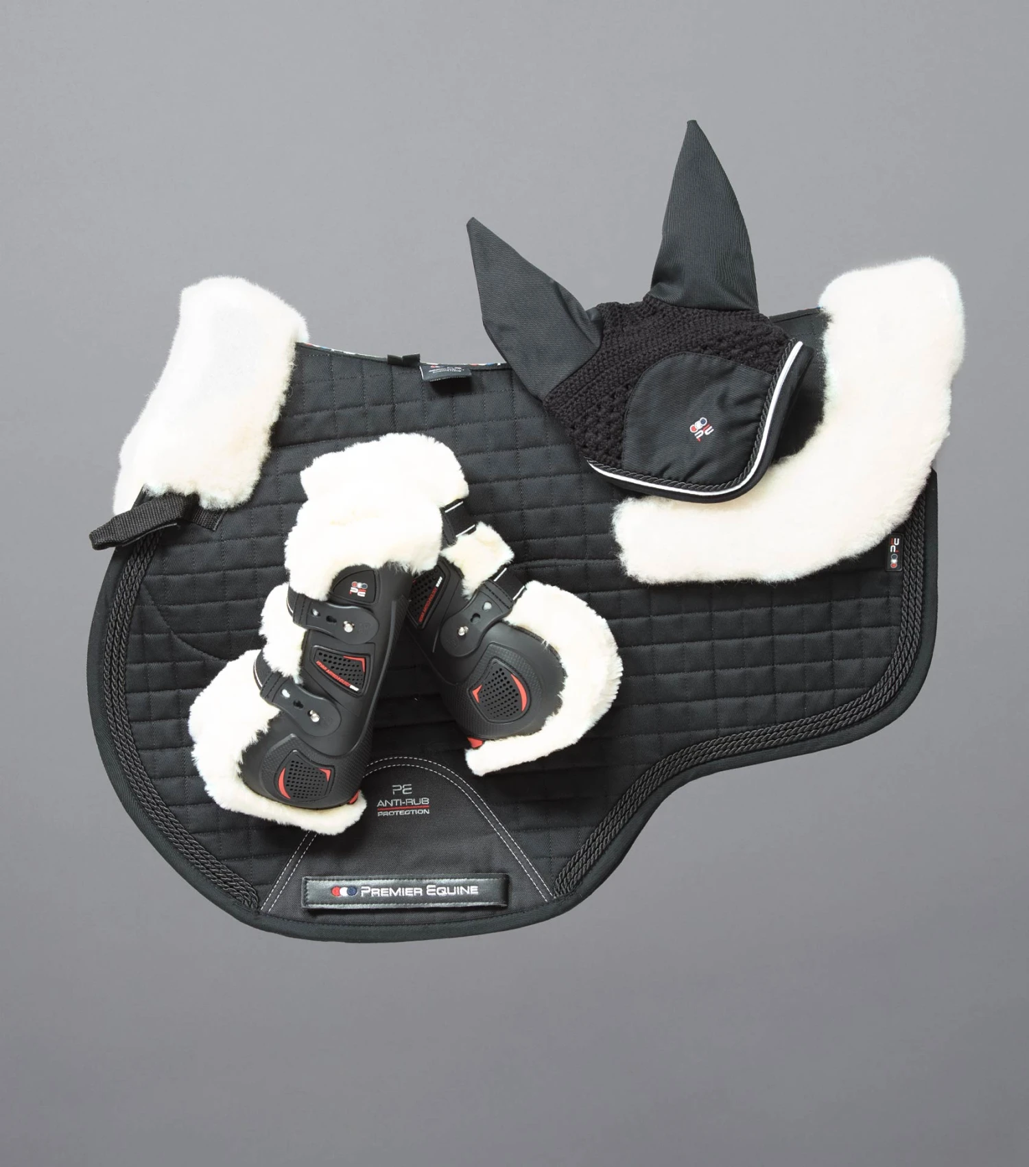 Close Contact Merino Wool European Saddle Pad - GP/Jump Square Close Contact Merino Wool European Saddle Pad - GP/Jump Square -Premier Equine Store Close Contact Merino Wool European Half Lined GP Jump Square Black Natural 2 a13ae512 b828 427e b241 27de952ed798