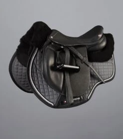Close Contact Merino Wool European Saddle Pad - GP/Jump Square 9 Close Contact Merino Wool European Saddle Pad - GP/Jump Square -Premier Equine Store Close Contact Merino Wool European Half Lined GP Jump Square Grey Black 2