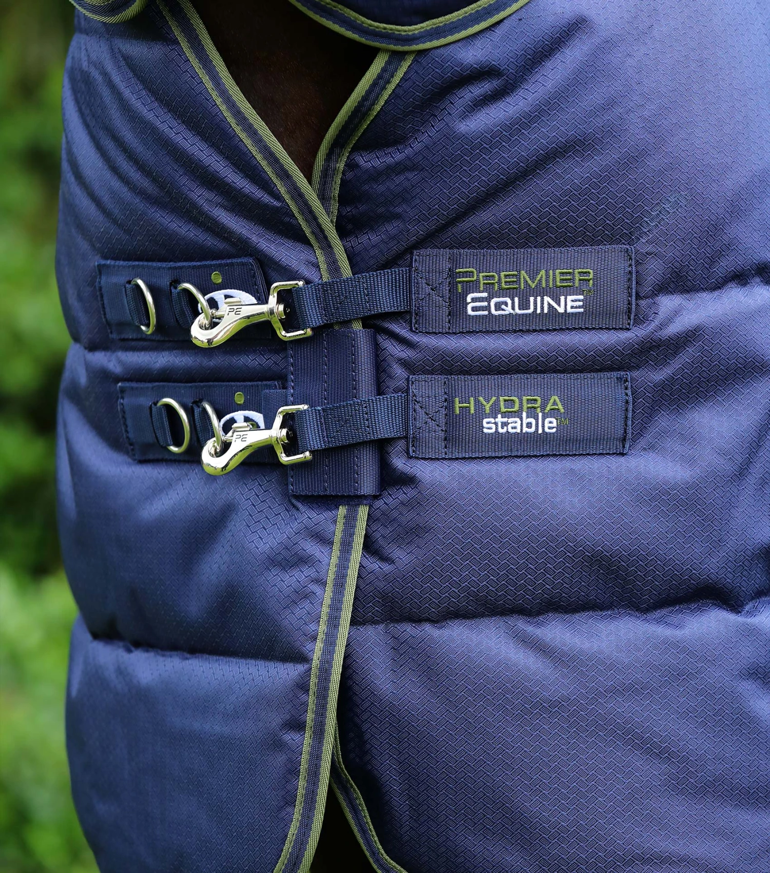 Hydra 350g Stable Rug with Neck Cover Hydra 350g Stable Rug With Neck Cover -Premier Equine Store Hydra Stable Rug 350 Navy 2