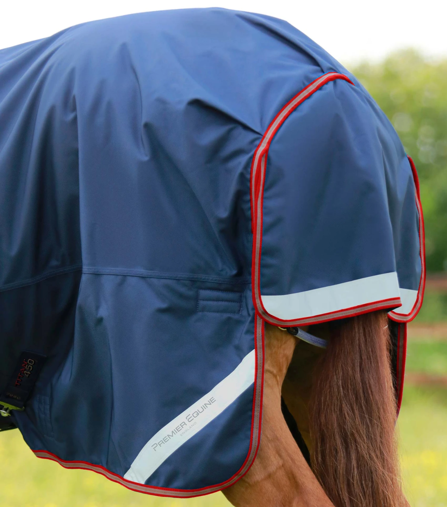 Titan 450g Turnout Rug with Snug-Fit Neck Cover Titan 450g Turnout Rug With Snug-Fit Neck Cover -Premier Equine Store Titan 450 Turnout Rug Navy 6