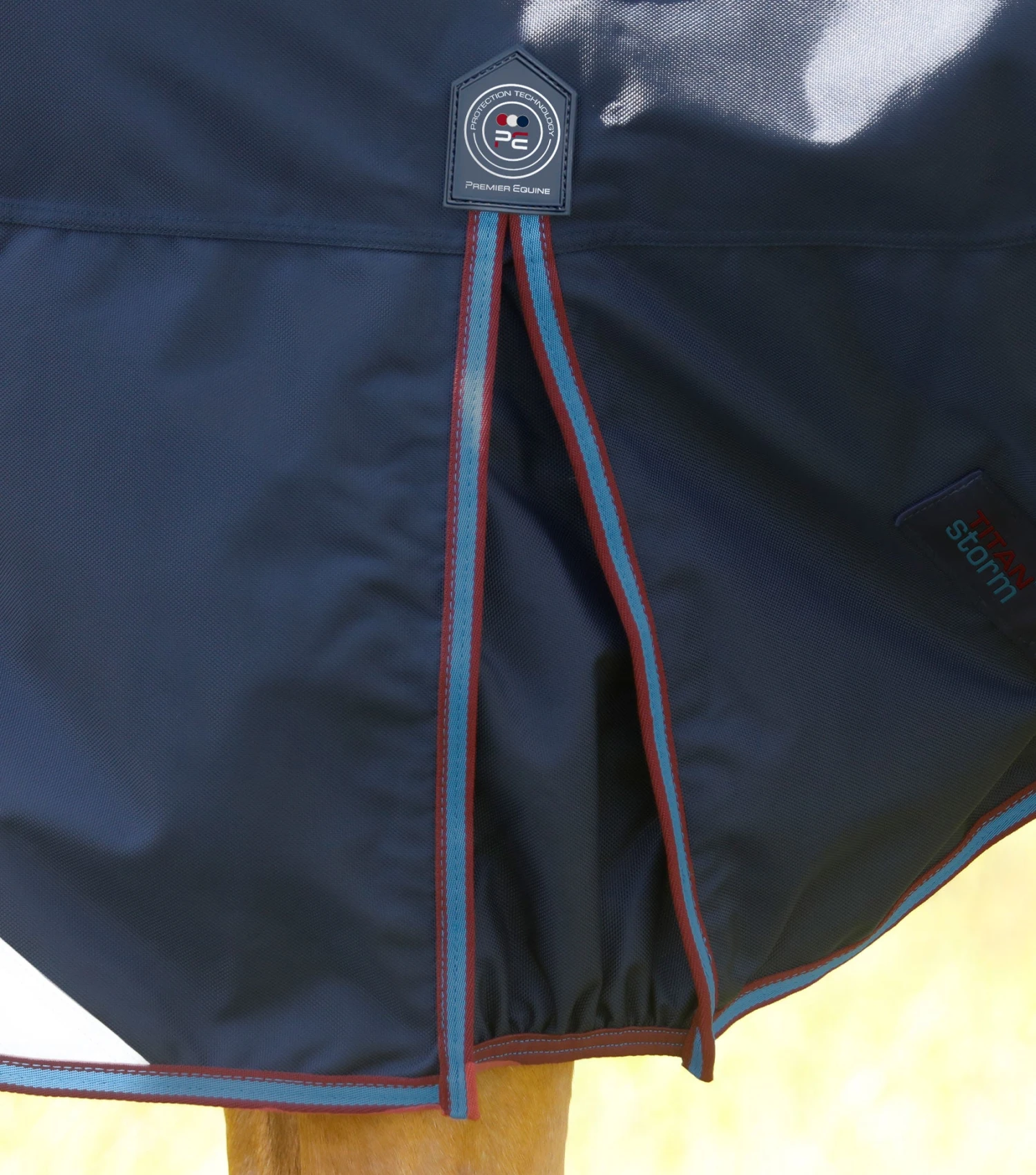 Titan Storm 200g Combo Turnout Rug with Snug-Fit Neck Titan Storm 200g Combo Turnout Rug With Snug-Fit Neck -Premier Equine Store Titan Storm 200 Turnout Rug Navy 3