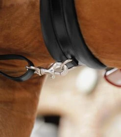 Valbrona Performance Breastplate 4 Valbrona Performance Breastplate -Premier Equine Store Valbrona Performance Breastplate Black 4