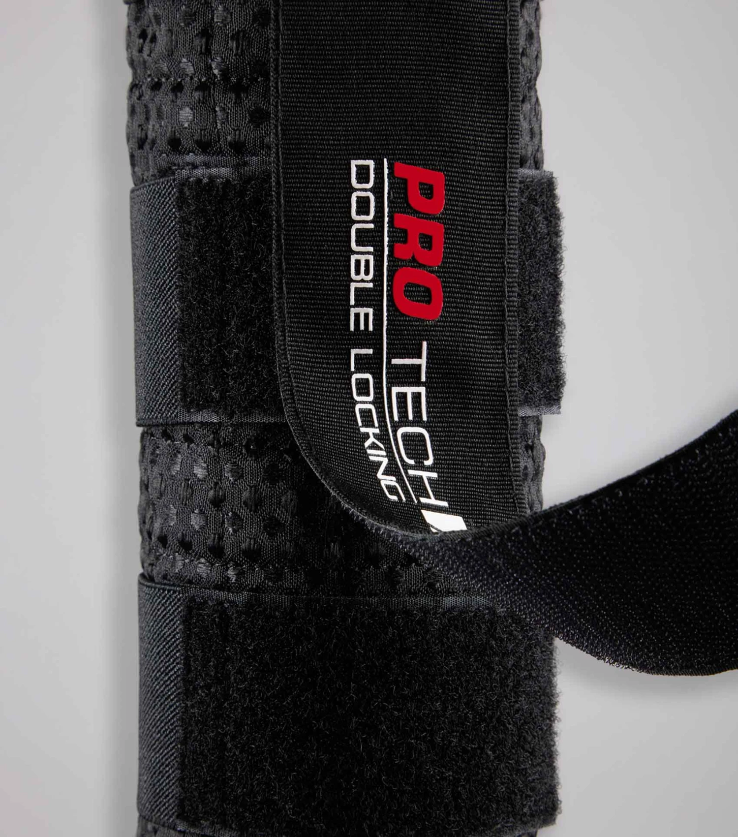 Waffle Quilted Double Locking Tail Guard Waffle Quilted Double Locking Tail Guard -Premier Equine Store Waffle Quilted Double Locking Tail Guard Black 4